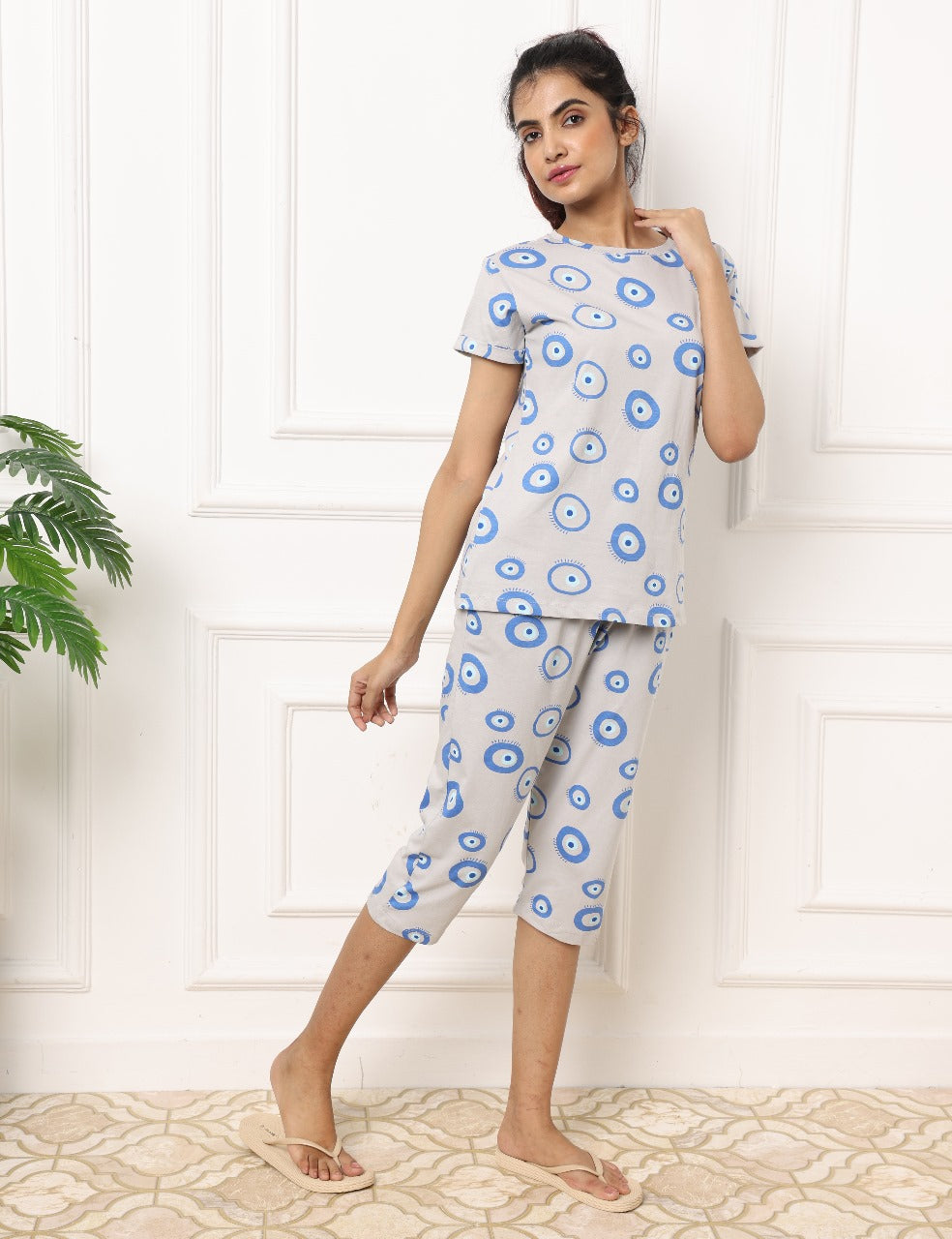 Light Grey Blue Evil Eye Print Womens Nightwear Capri Set