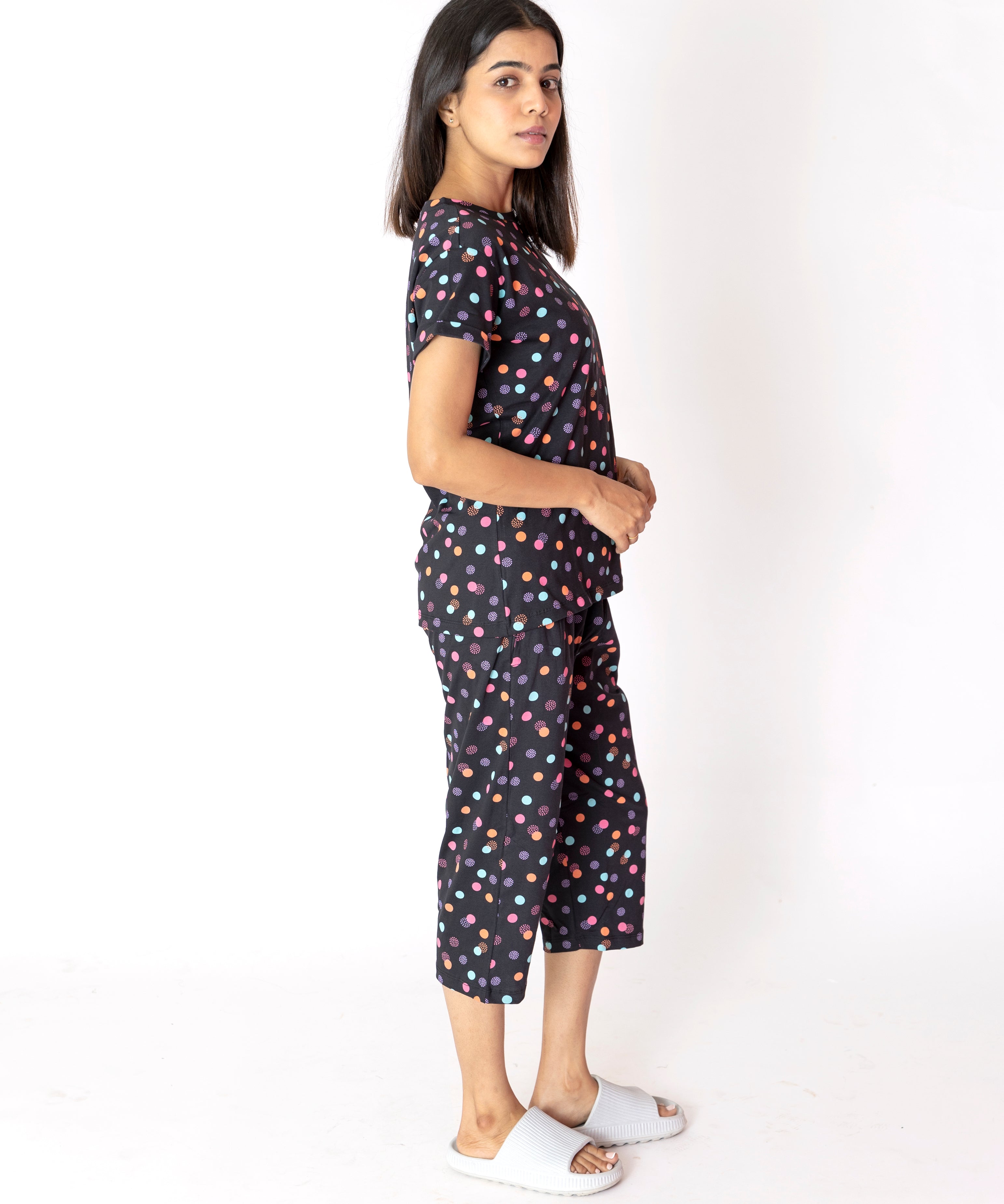 Black Colourful Dots Womens Nightwear Capri Set