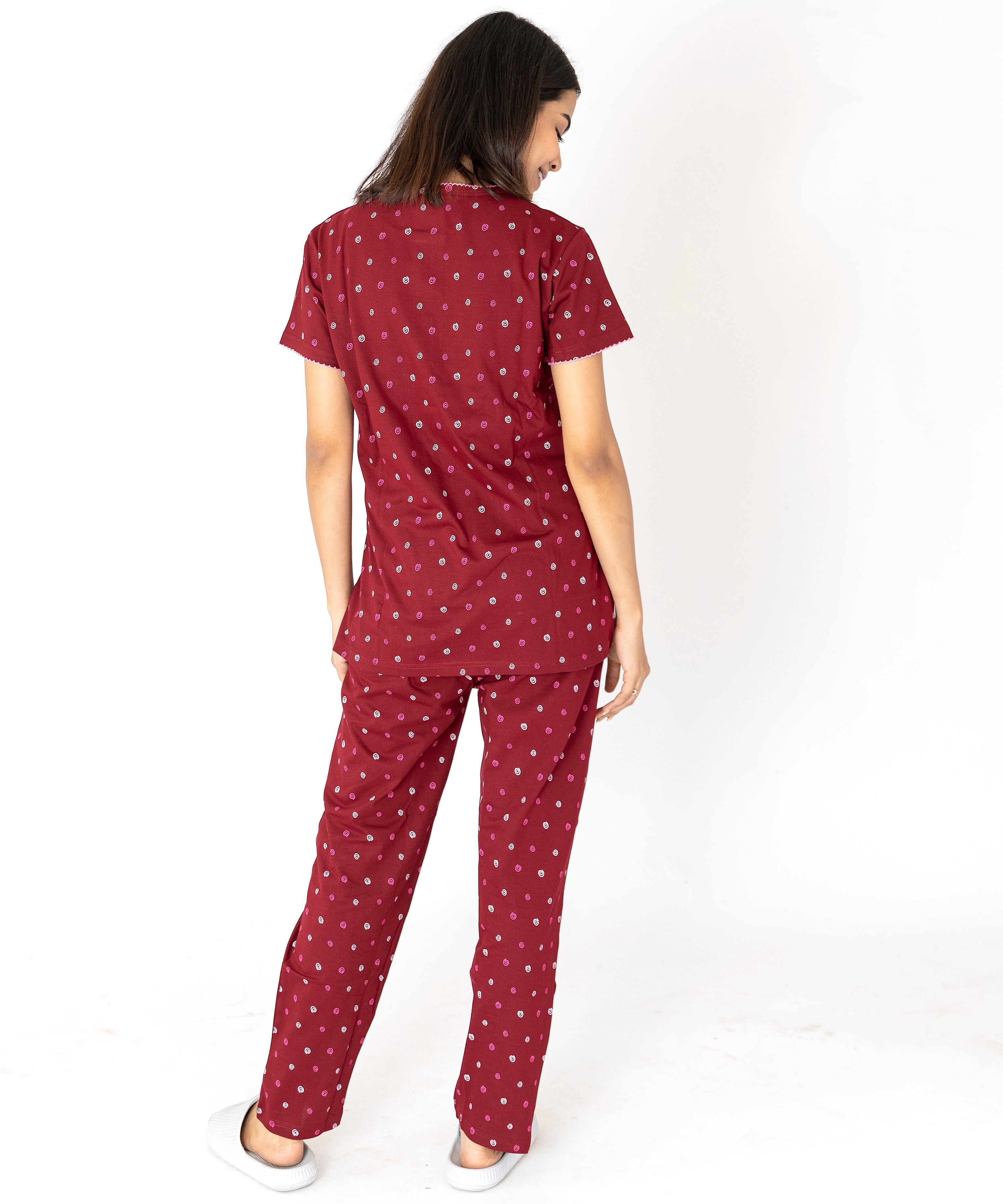 Spiral printed Maroon Womens Top & Pyjama Set