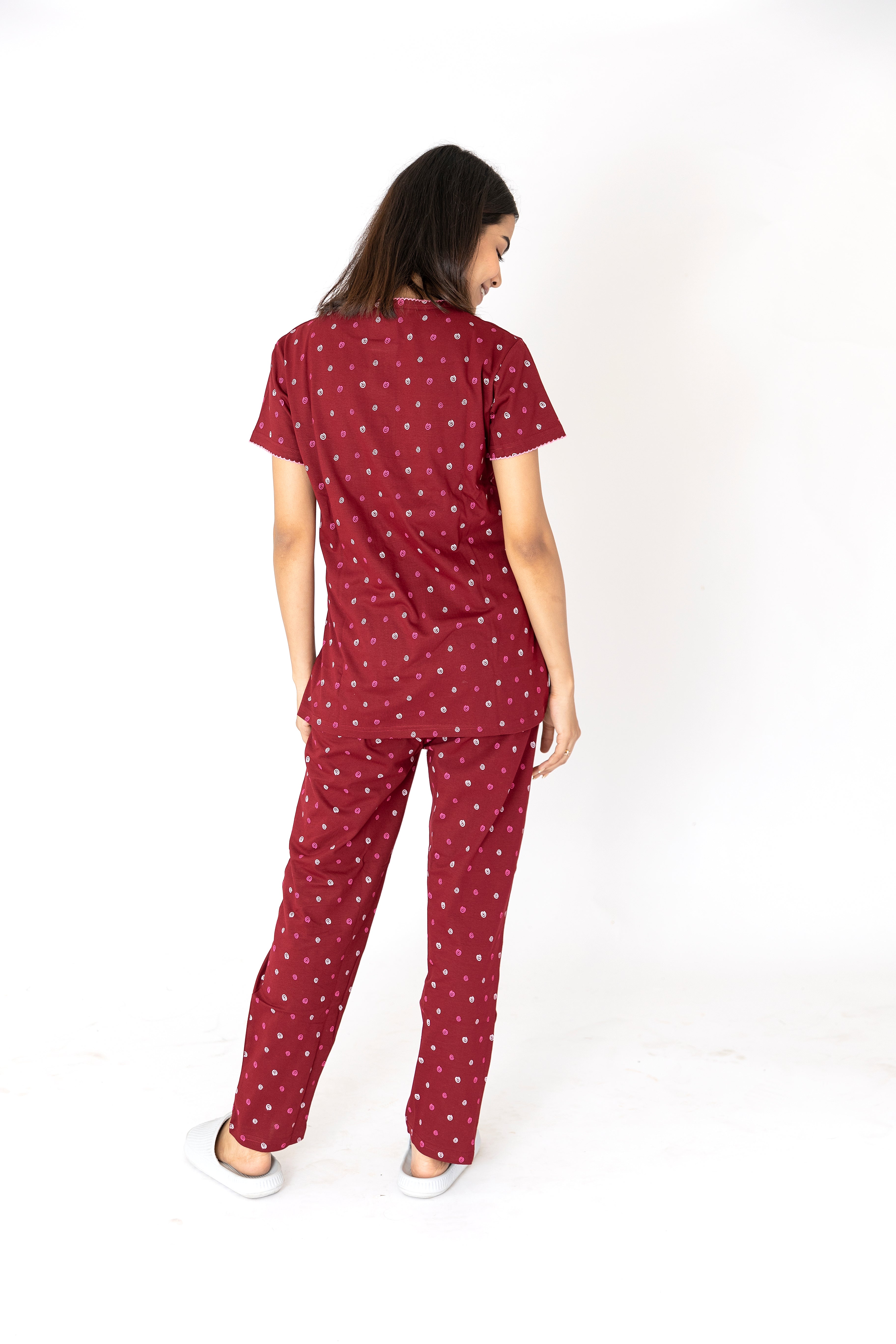 Spiral printed Maroon Womens Top & Pyjama Set