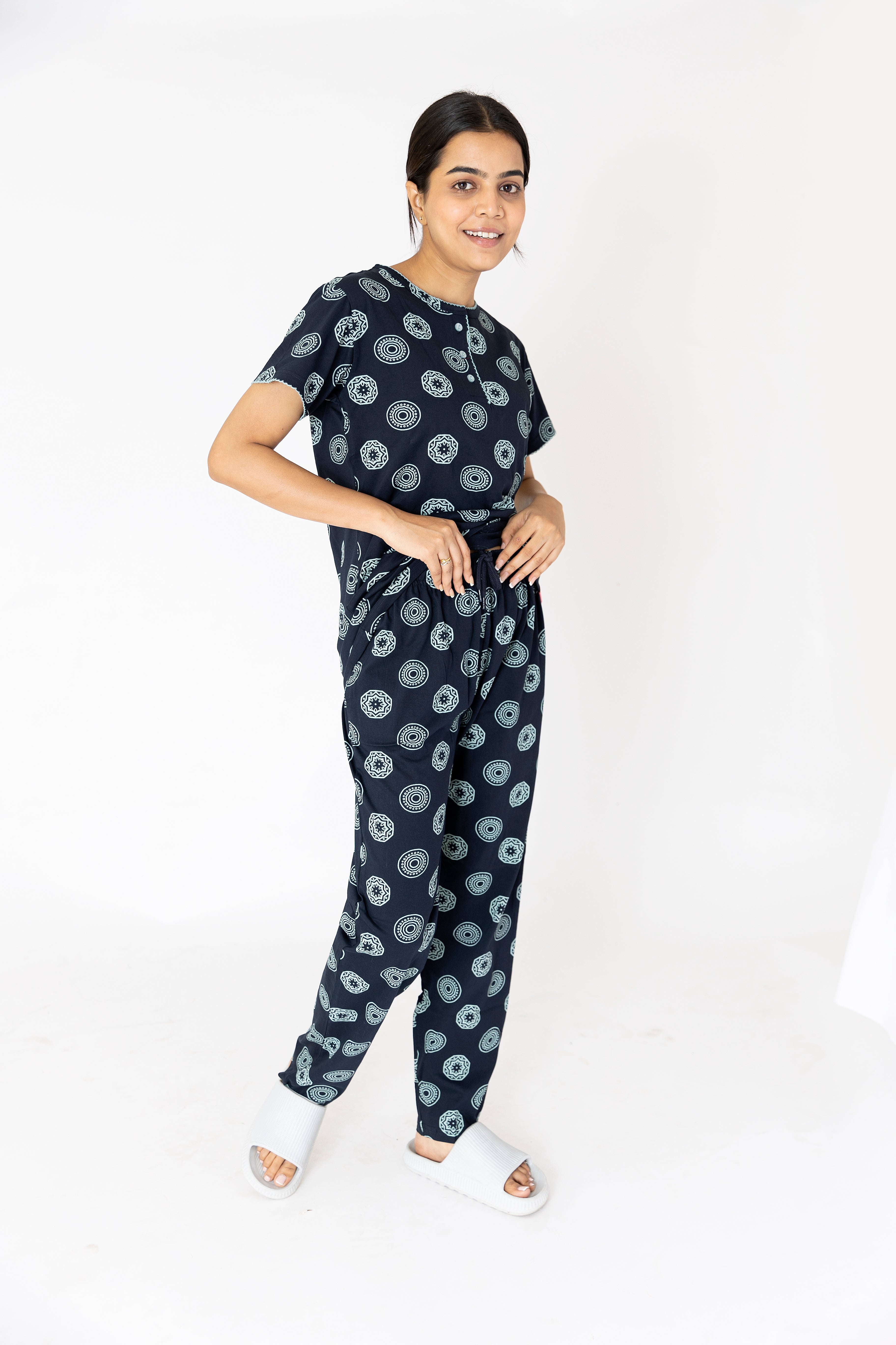 Motifs Print Navy Blue Womens Top & Pyjama Set