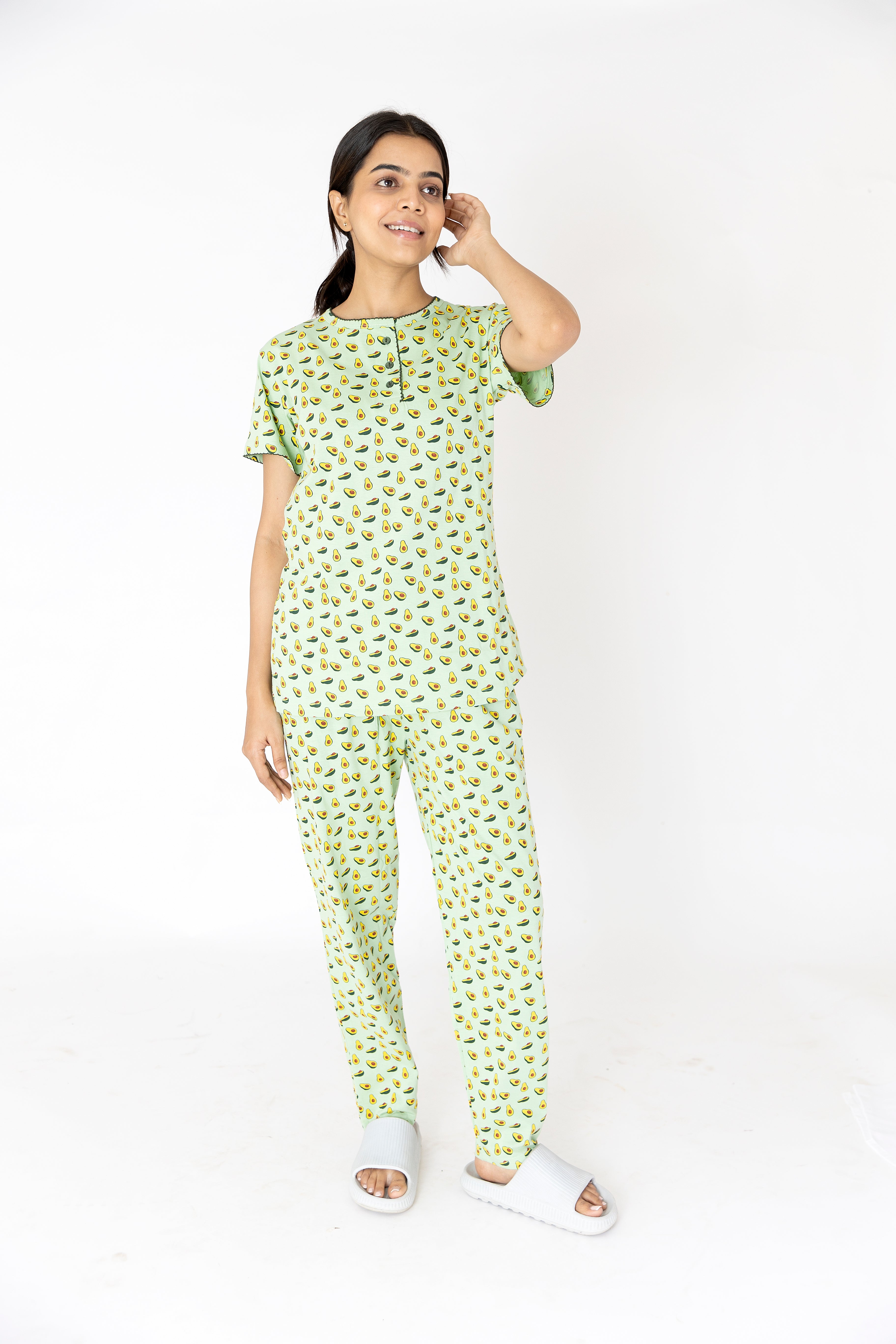 Avocado printed Womens Top & Pyjama Set