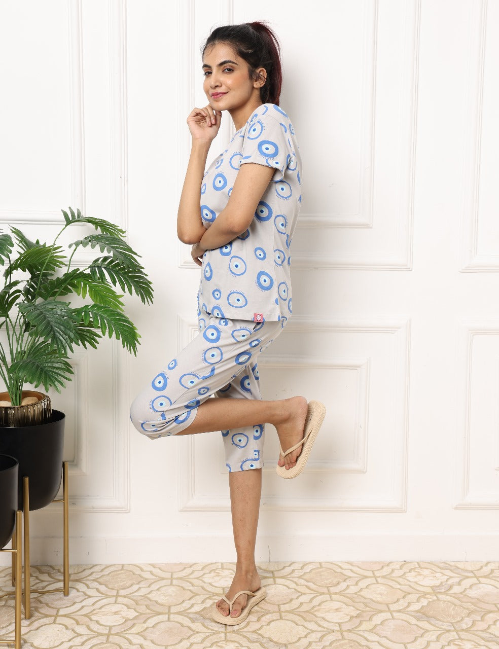 Light Grey Blue Evil Eye Print Womens Nightwear Capri Set