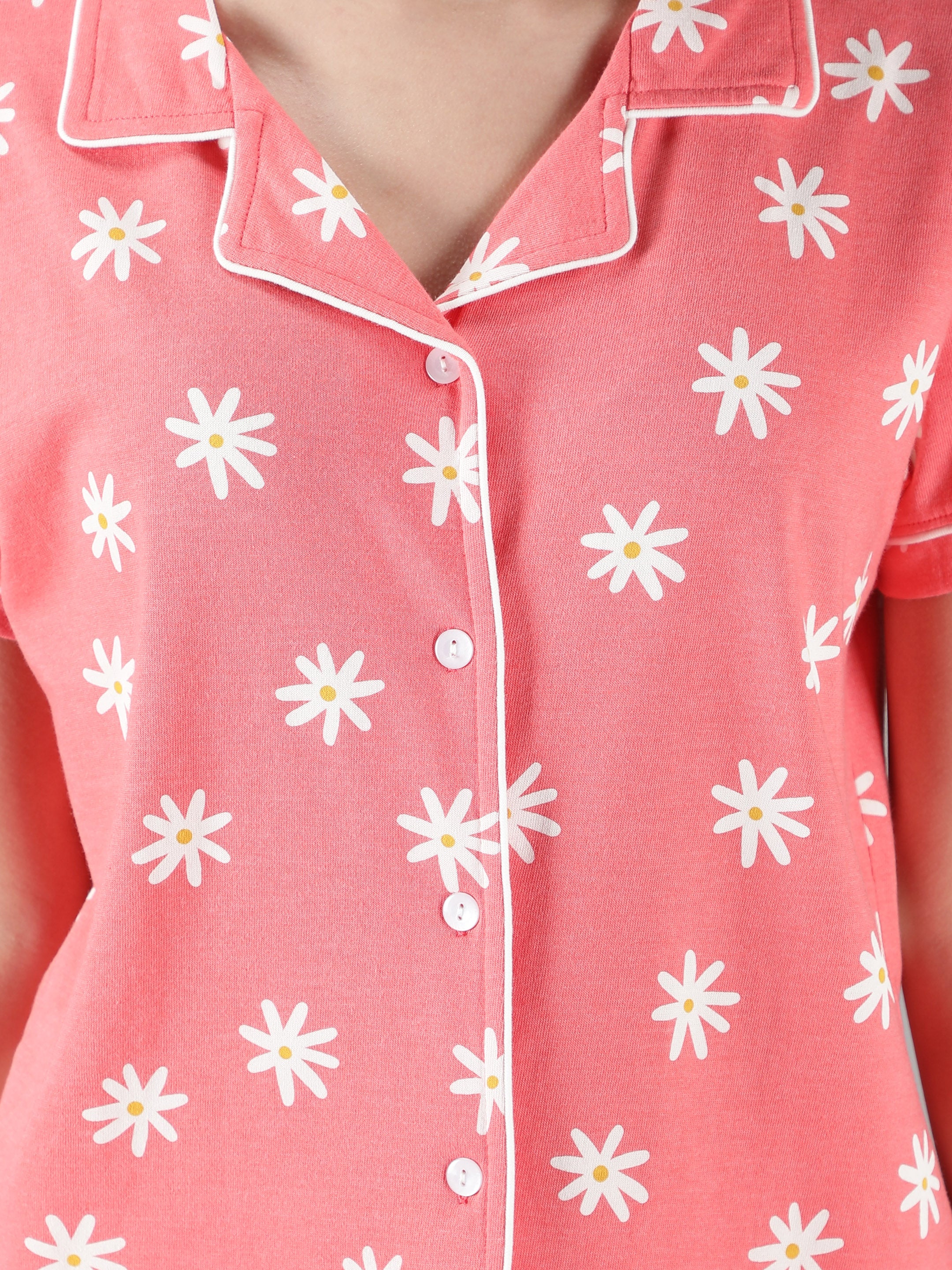 Women's Peach White Floral Collar Style PJ Set - Delicate & Comfortable Sleepwear