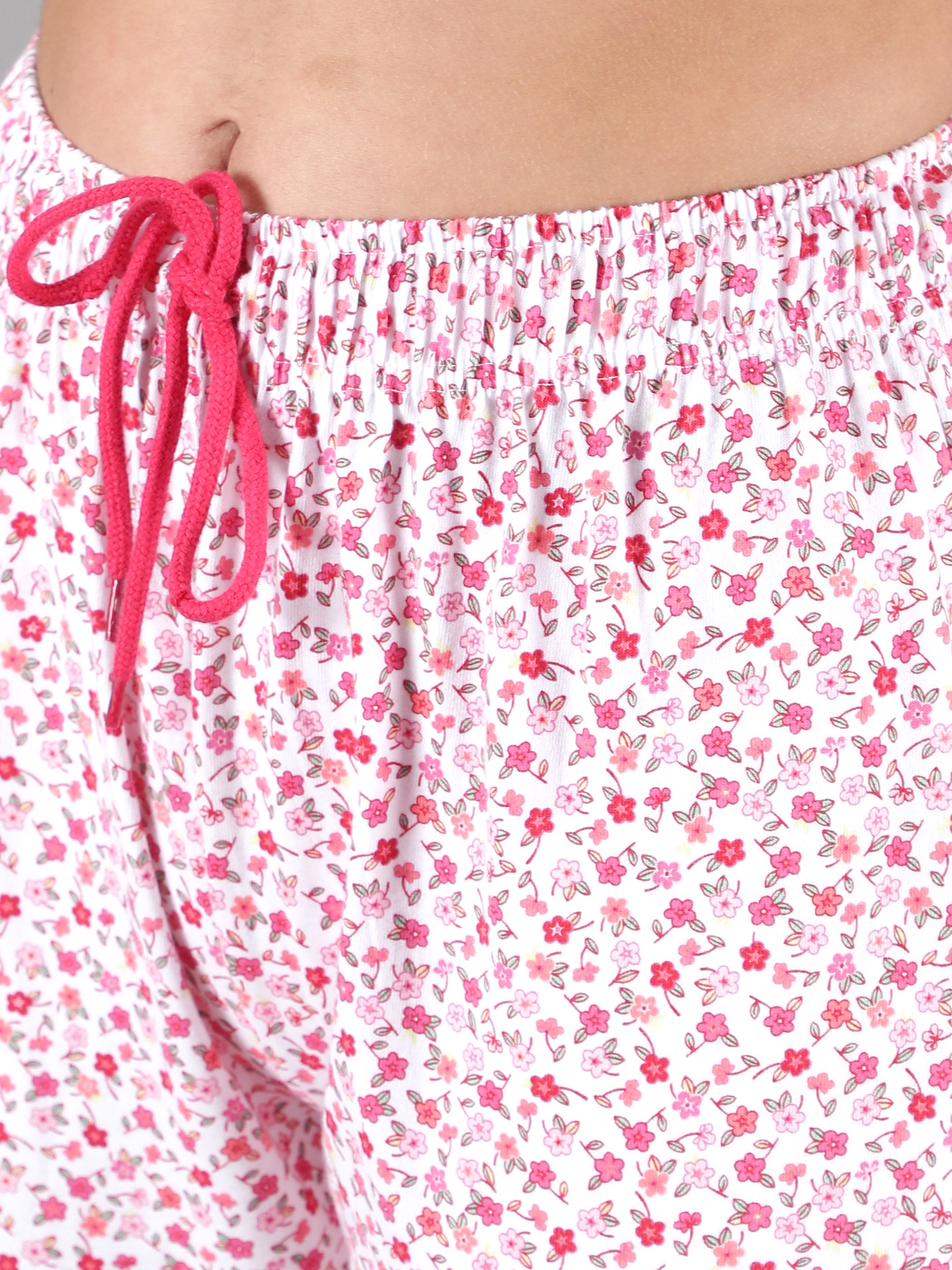 Women's White Pink Flowers Collar Style PJ Set - Blossoming & Comfortable Sleepwear