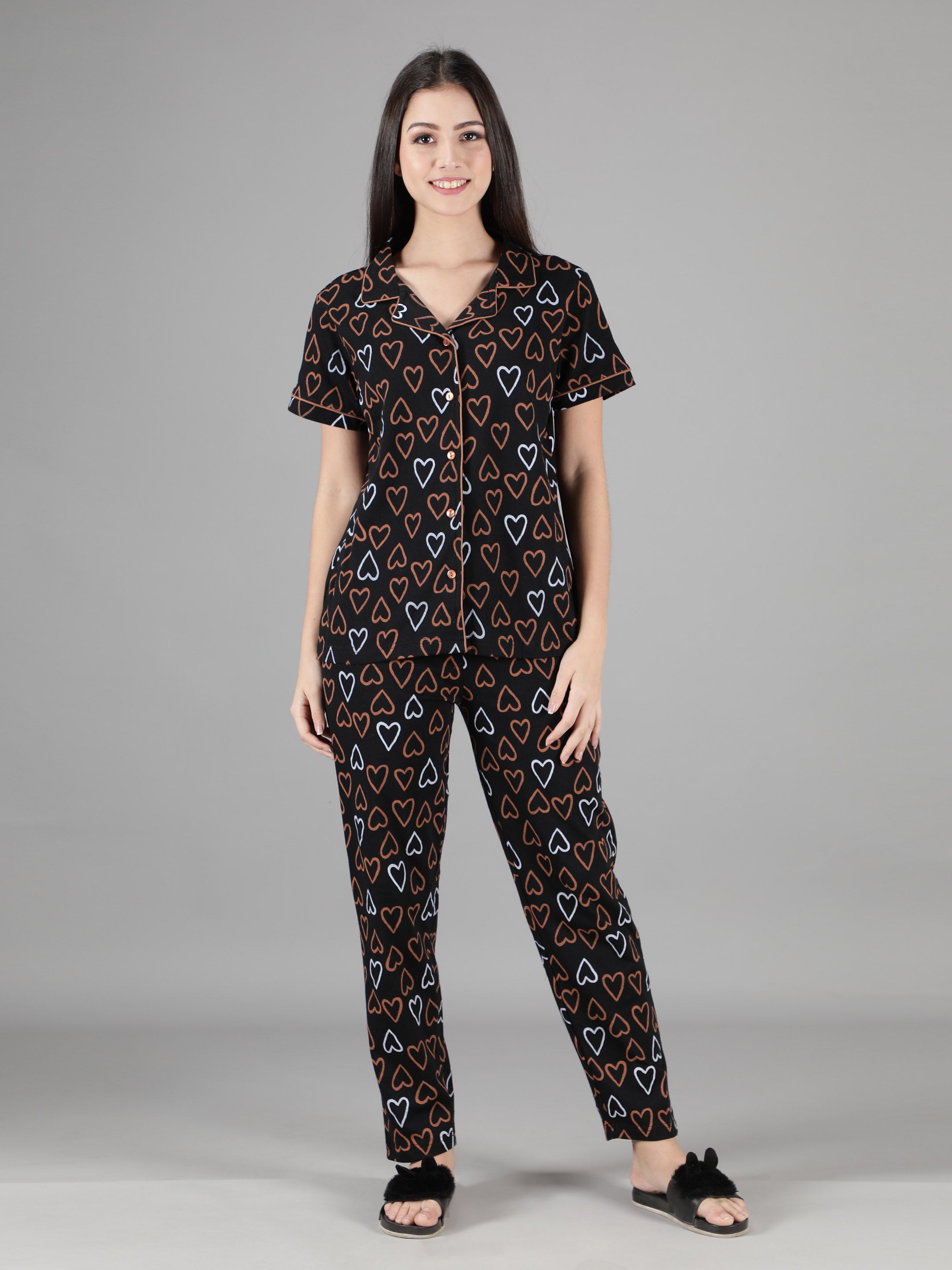 Women's Black Hearts Collar Style PJ Set - Chic & Comfortable Sleepwear