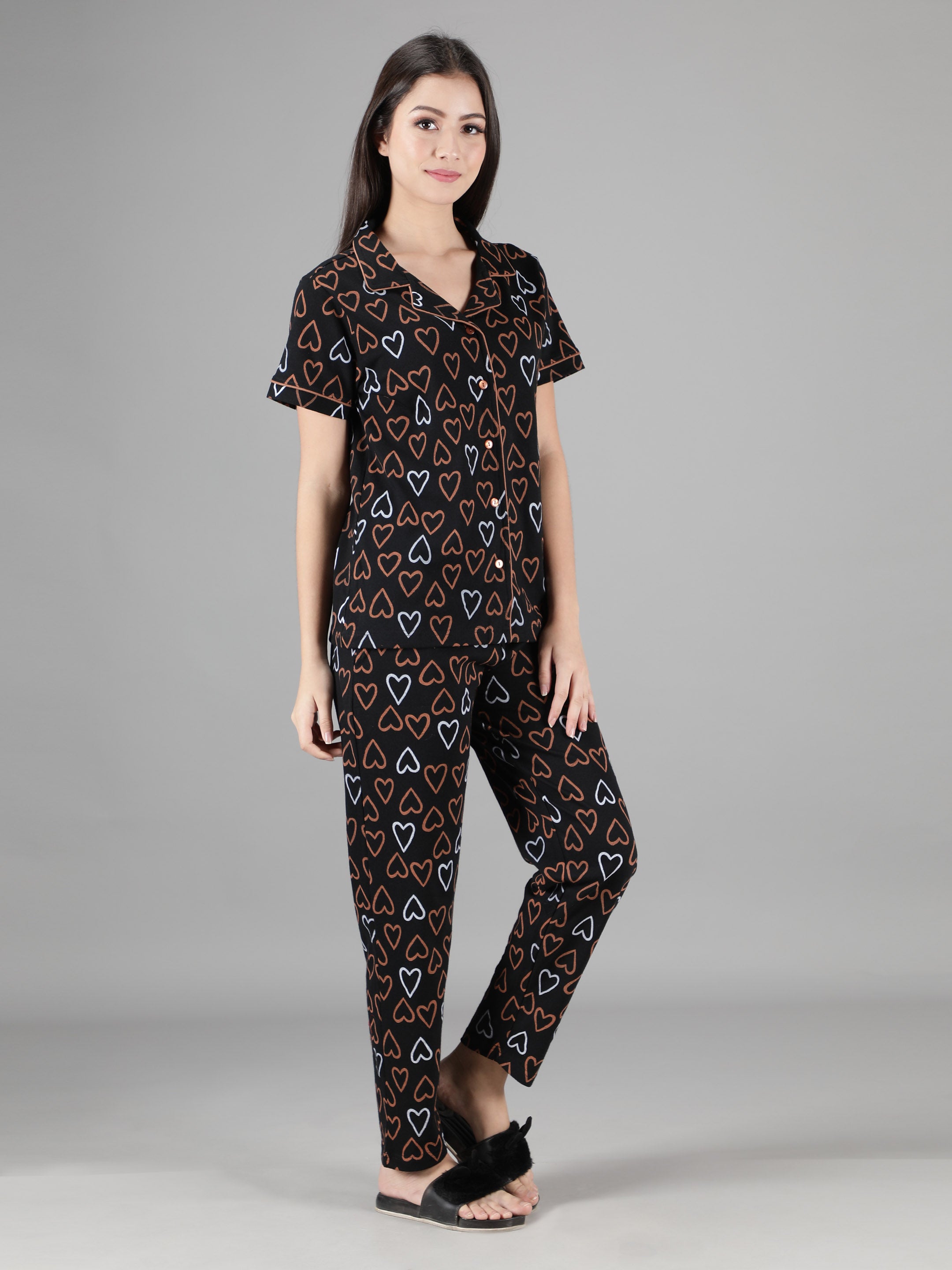 Women's Black Hearts Collar Style PJ Set - Chic & Comfortable Sleepwear