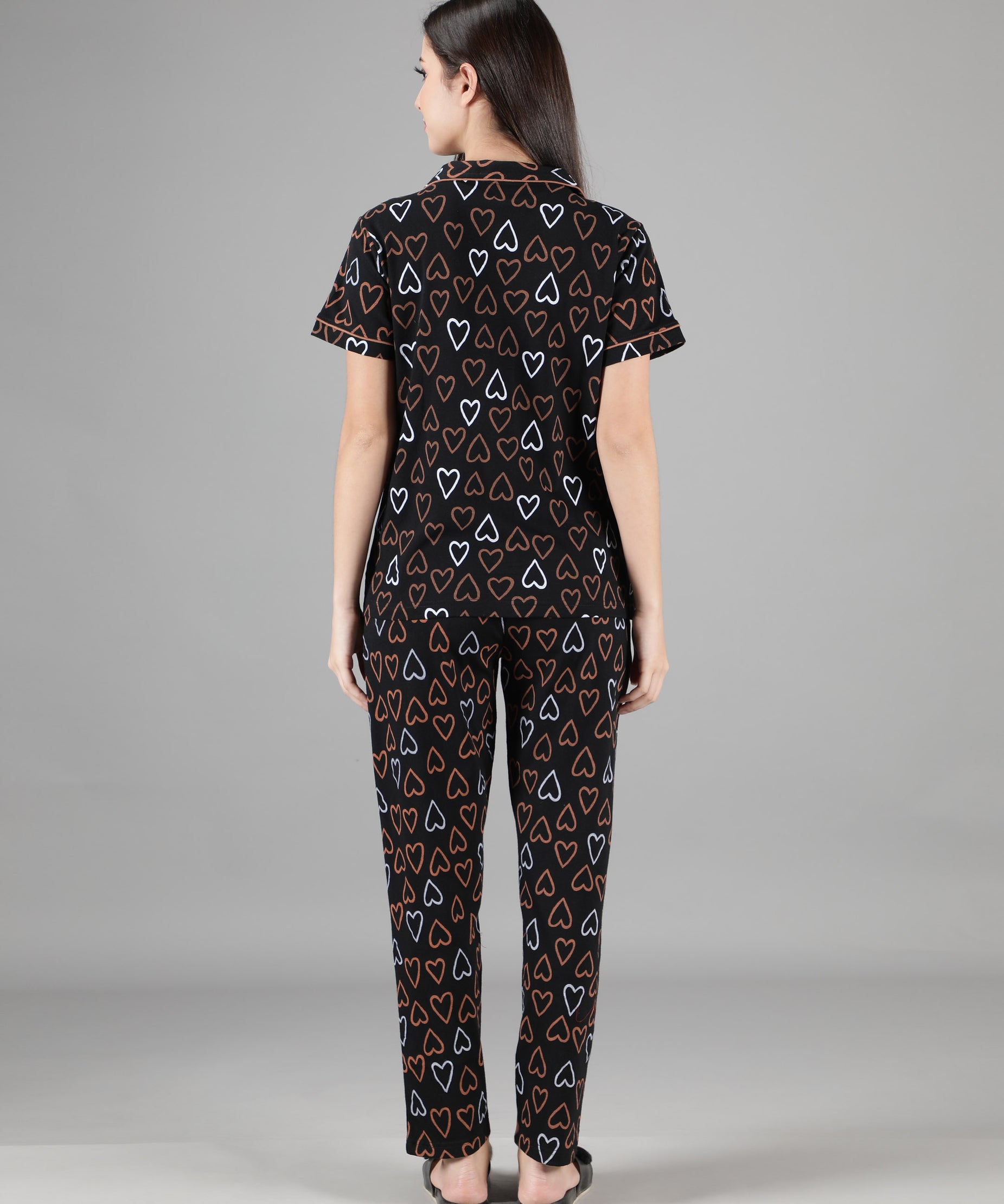 Women's Black Hearts Collar Style PJ Set - Chic & Comfortable Sleepwear