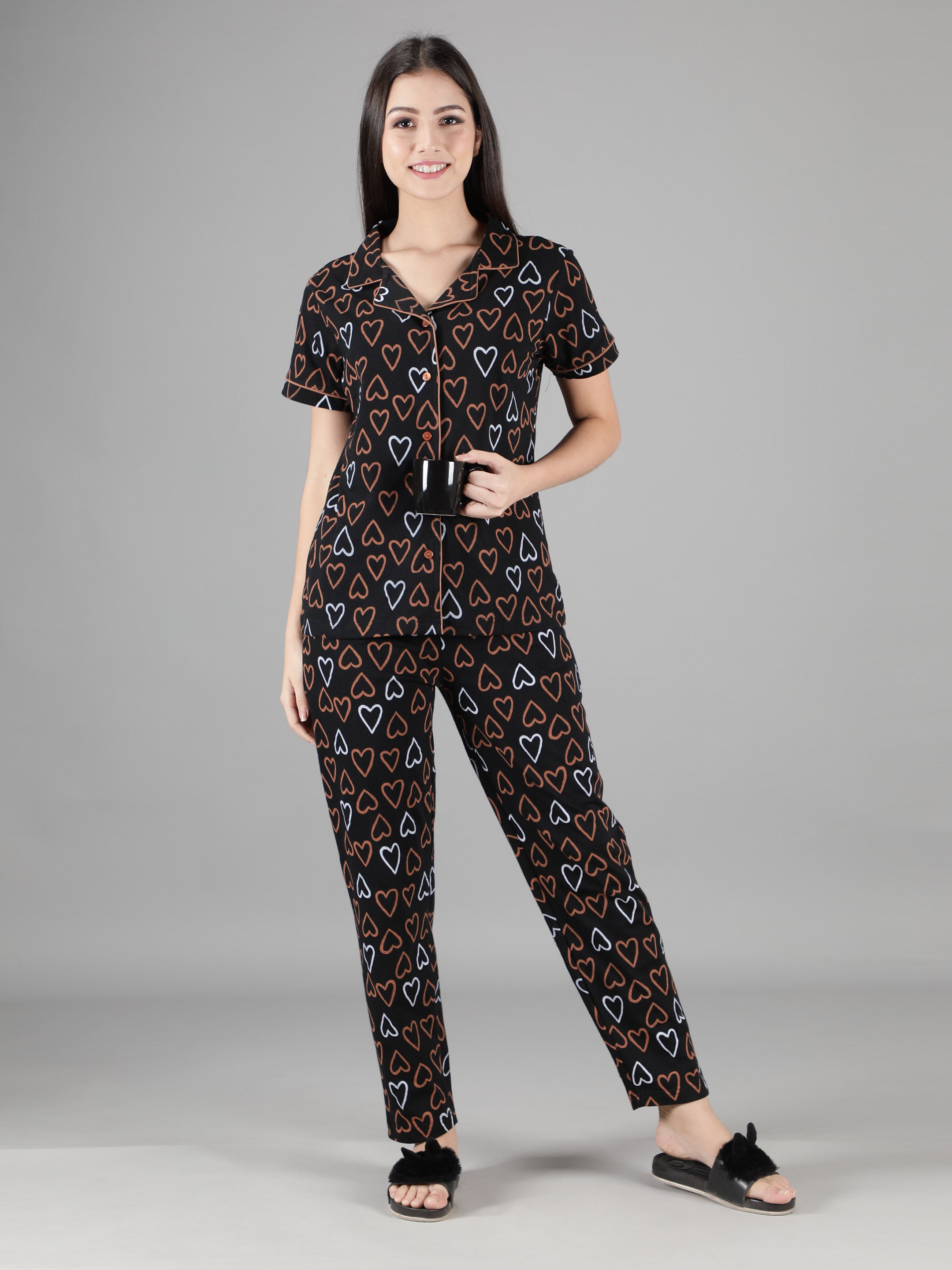 Women's Black Hearts Collar Style PJ Set - Chic & Comfortable Sleepwear