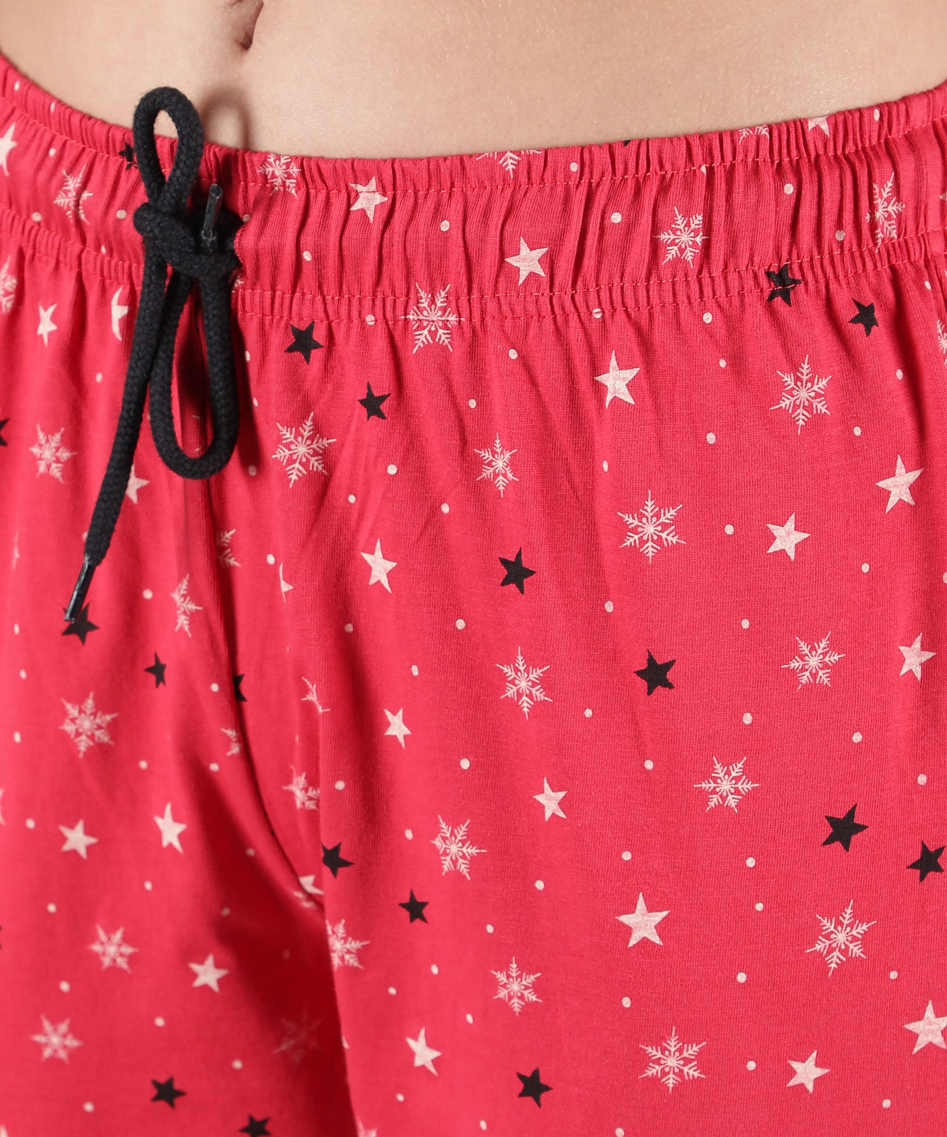 Women's Red Star Collar Style PJ Set - Celestial & Comfortable Sleepwear