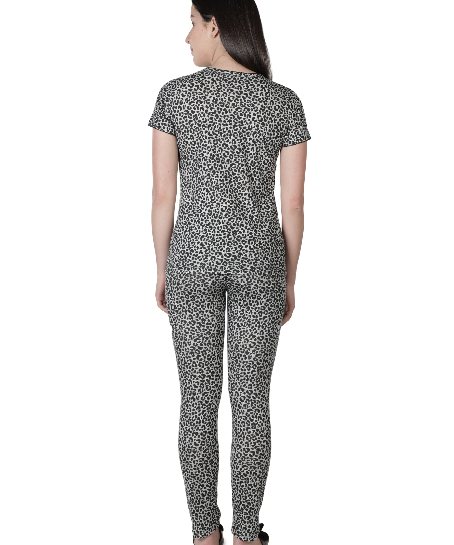 Women's Grey Leopard Round Neck Pyjama Set - Effortless Elegance in Nightwear