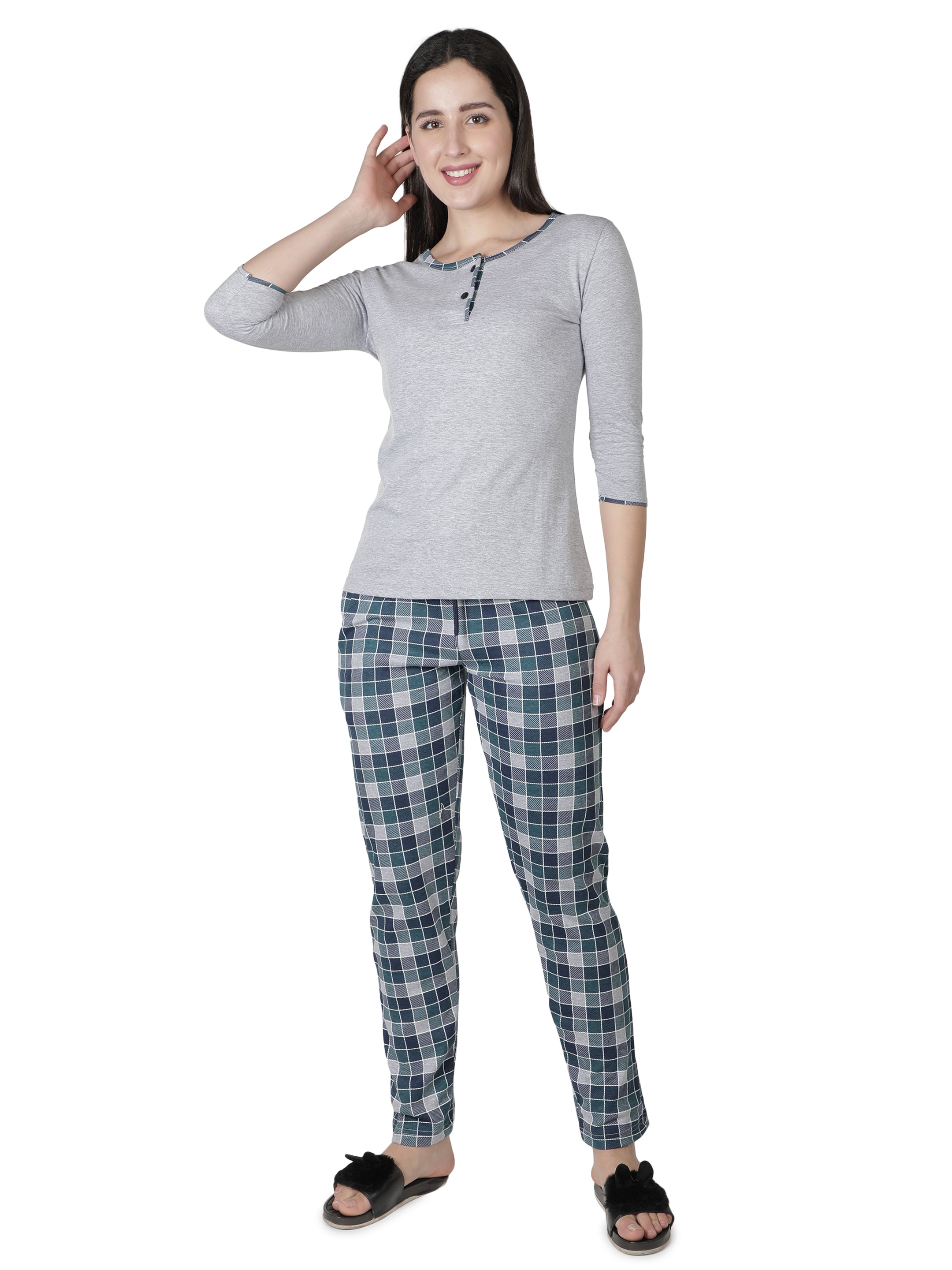 Women's Grey and Checks Round Neck Pyjama Set - Classic Comfort Meets Style