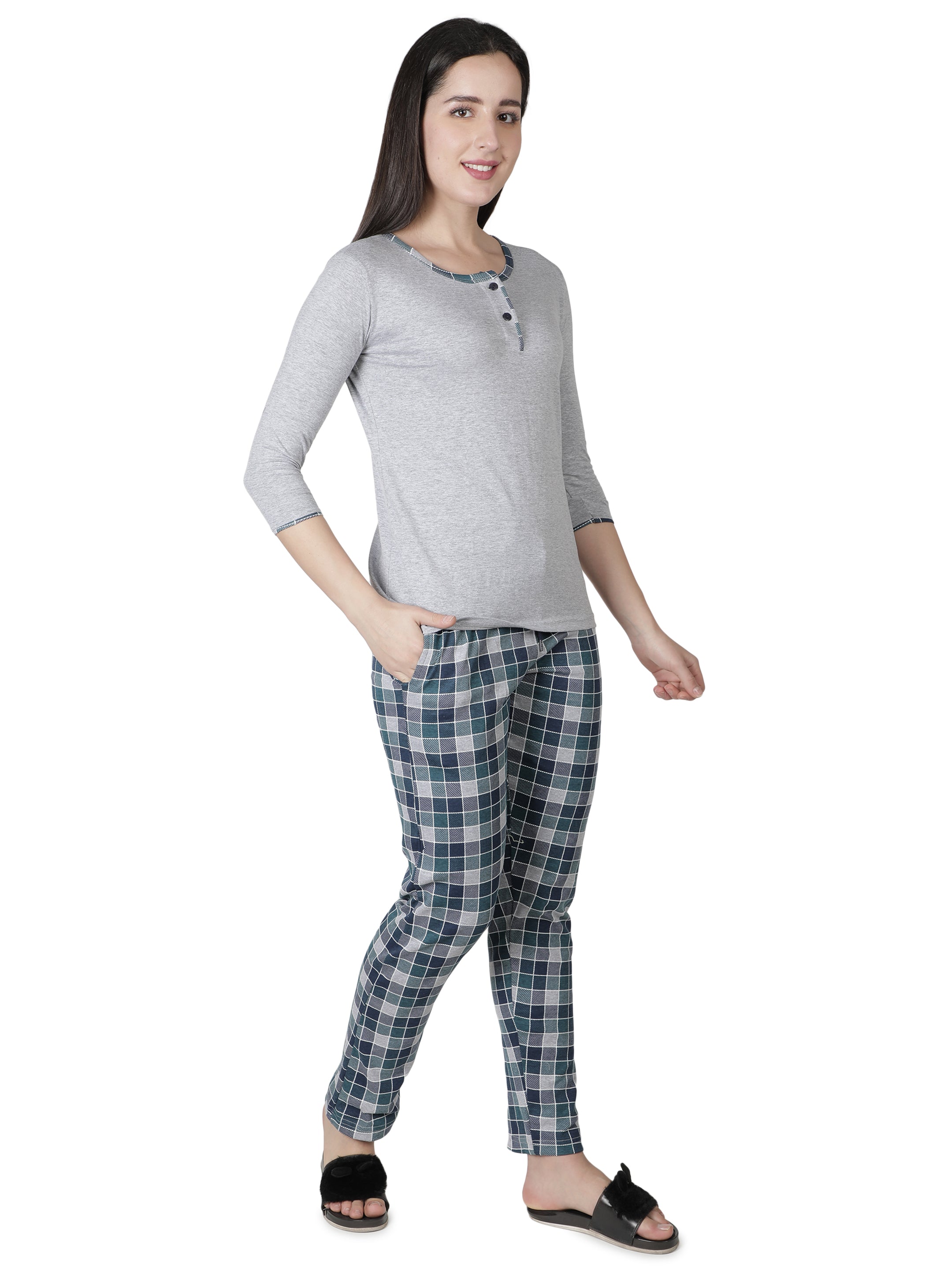 Women's Grey and Checks Round Neck Pyjama Set - Classic Comfort Meets Style