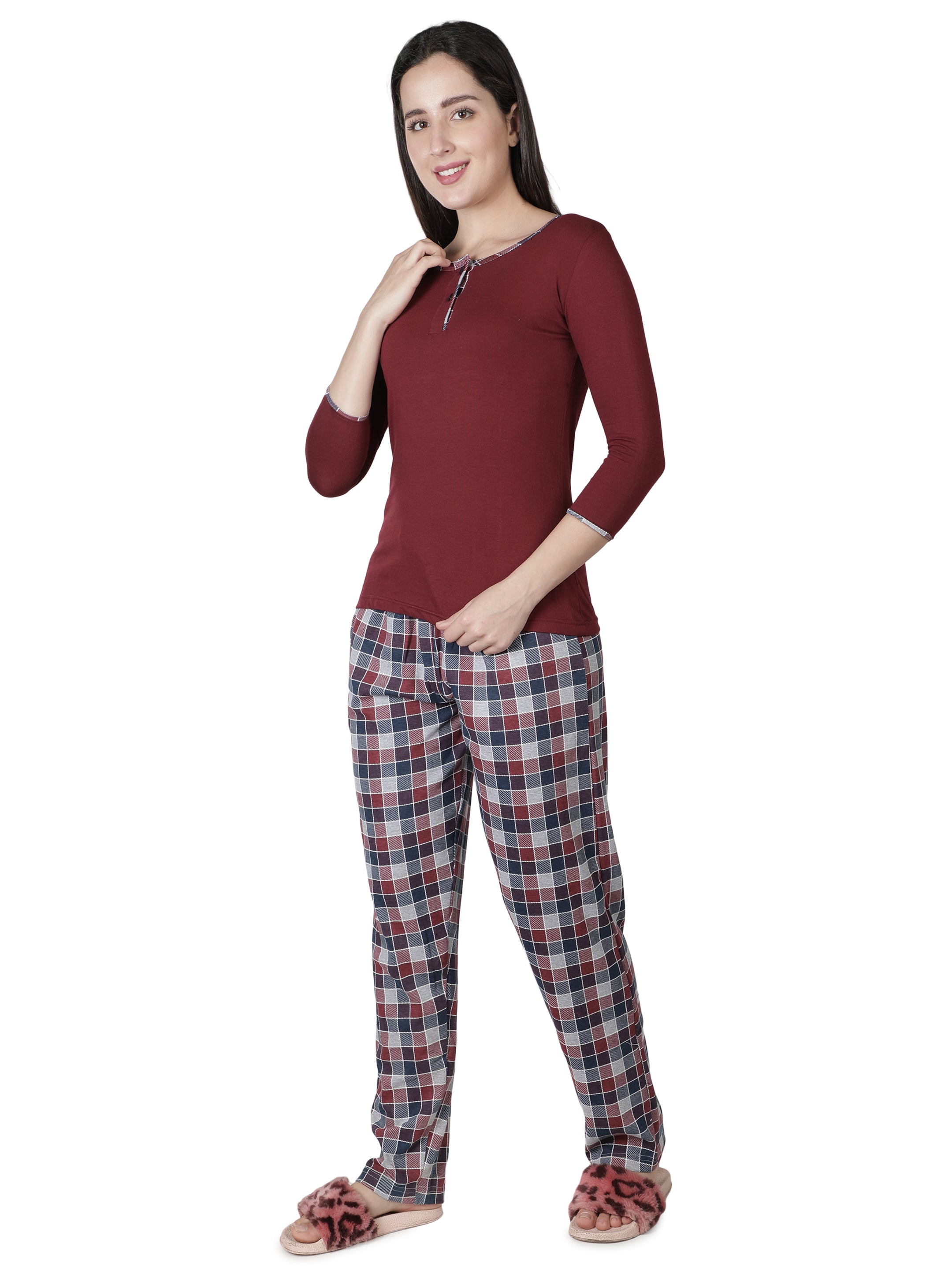 Women's Wine and Checks Round Neck Pyjama Set - Cozy Elegance in Nightwear