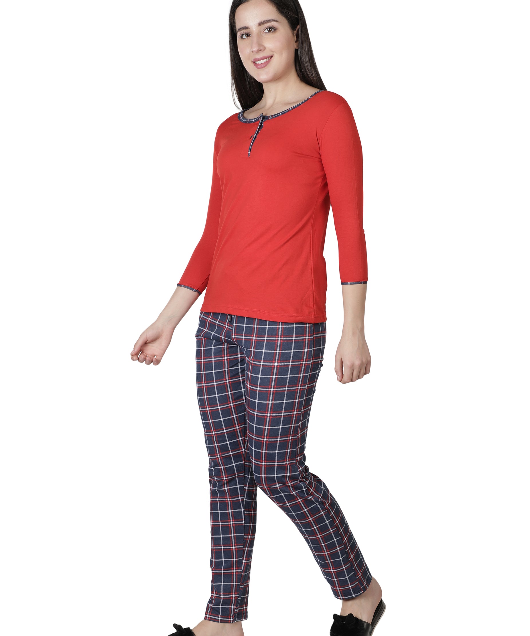 Women's Reds and Checks Round Neck Pyjama Set - Classic Comfort in Nightwear