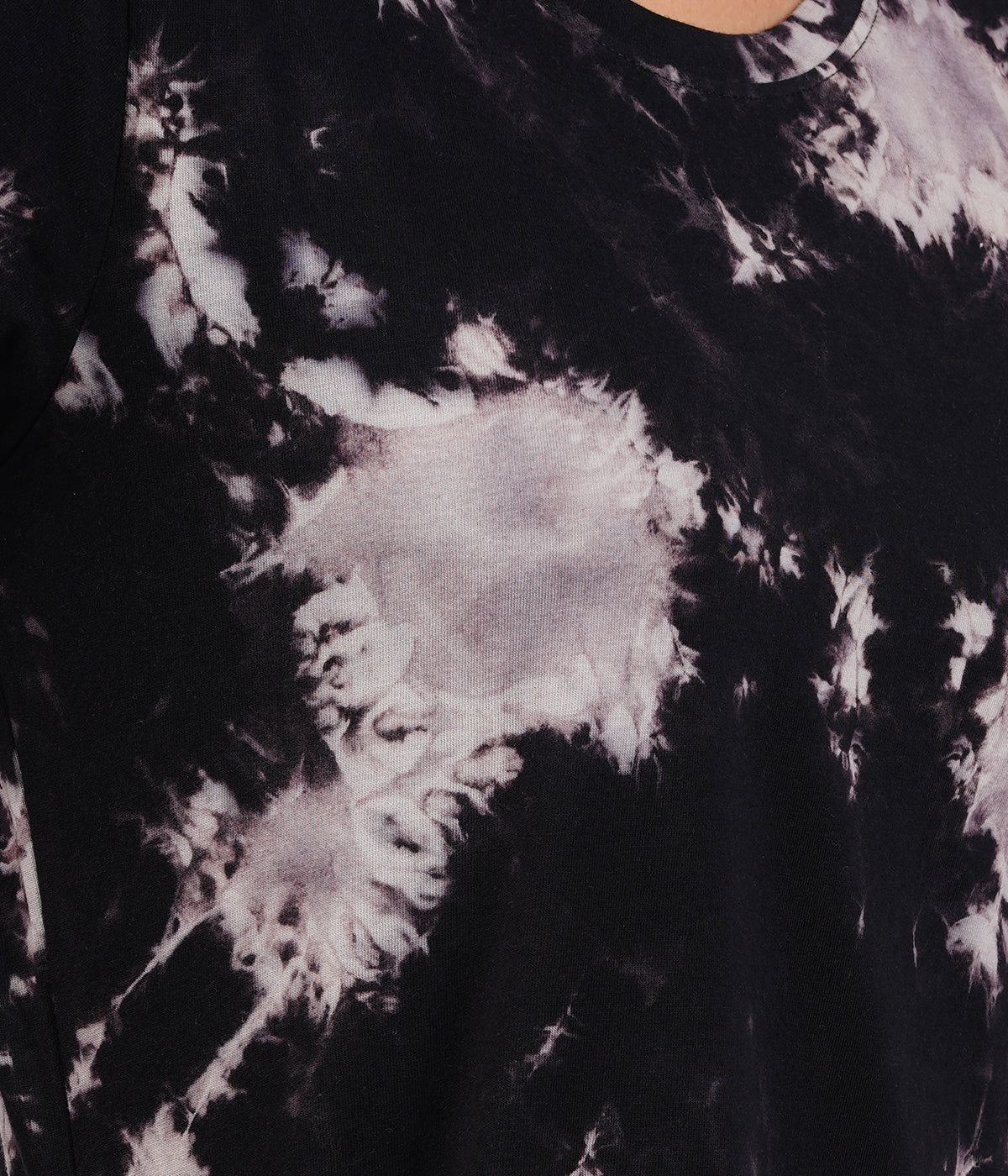 Women's Black Tie & Dye Sleepdress - Sleek & Comfortable Nightwear